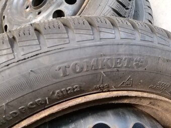 Zimní 155/65 R14 na disku 4½J X14 - 2