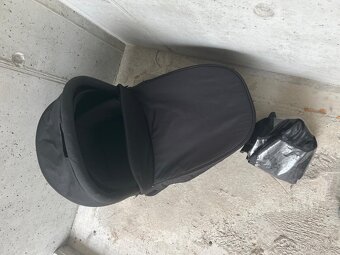 Thule korbička Bassinet - 2