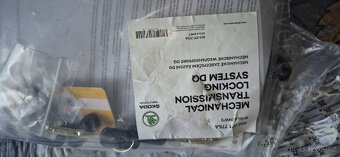 Škoda Scala Kamiq zamek řadící páky Construct - 2