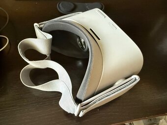 Virtuální realita Oculus GO 32GB + pouzdro - 2
