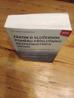 Zákoníky práce, pracovní právo, Zákon o služebním poměru - 2
