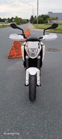 KTM 690 DUKE White ABS - 2