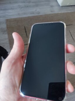 Prodám iPhone 13 128gb - 2