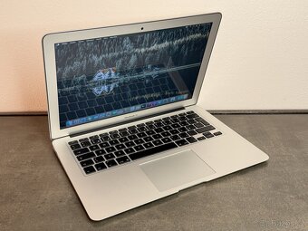 MacBook Air 13'' 2015 / i5 / 8GB / 256GB SSD - DPH - 2