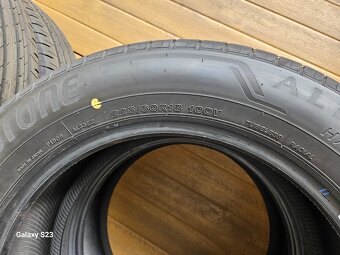 225/60 R18 Bridgestone Alenza - 2