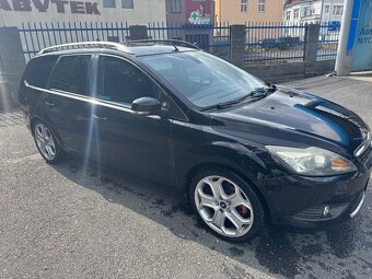 FORD FOCUS 2.0i COMBI 107KW - 2