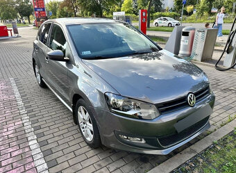 Volkswagen Polo 1.4 16V Highline DSG - 2