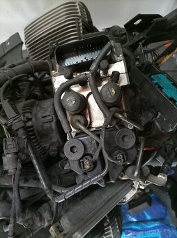 BMW R1150RT - posilovač brzd, servo - 2