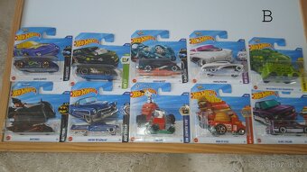 Hot wheels 4 x 10 ks - cena je za 1 sestavu dle fotek - 2