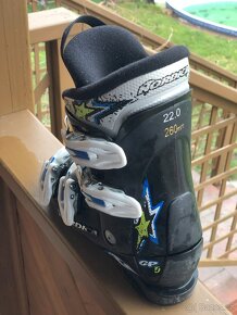 Prodám lyžařské boty Nordica - stélka 22cm - 2