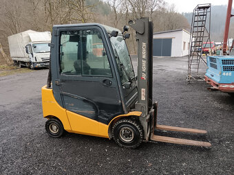 Jungheinrich DFG 320 diesel - 2