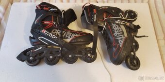 Prodám kolečkové brusle, velikost 45 - 2
