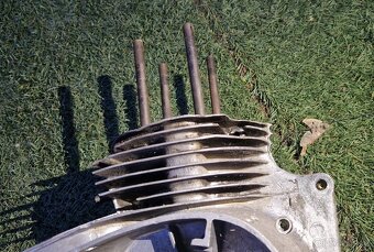 Jawa 250 pérák - 2