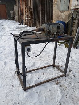 Kuželová štípačka - 2