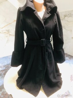 cernykabat# spolecensky# naples# doacka #polodlouhy - 2