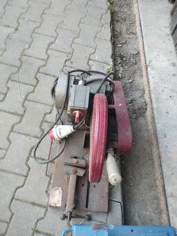 Rozbrušovačka na kov a beton - 2