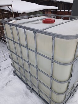 IBC nádrž na vodu - 2