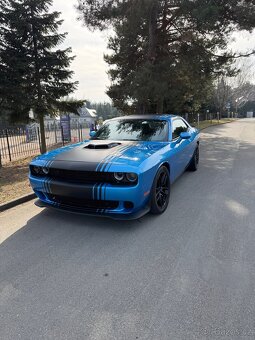 Dodge Challenger Shaker 5.7 Hemi - 2