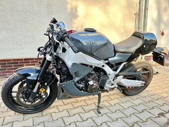 Yamaha xsr 900 gp - 2
