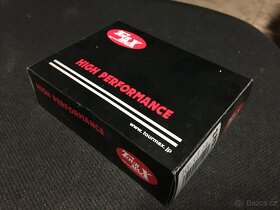 Regulátor dobíjeni Tourmax - 2