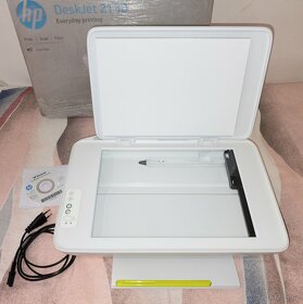 Multifunkční inkoustová tiskárna HP DeskJet 2130. VR nebo TU - 2