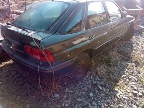 Ford Escort - 2