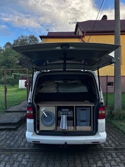 VW Transporter T5 bus 8 míst 1.9 tdi 85kw camper - 2