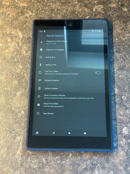 Tablet Amazon Fire HD 8 8. gen 16GB modrý - 2