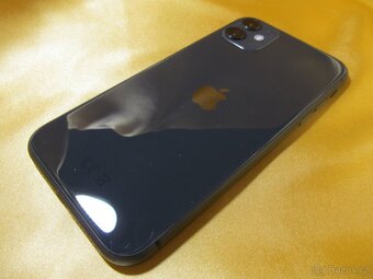 iPhone 11 Black 64GB TOP STAV ZÁRUKA - 2