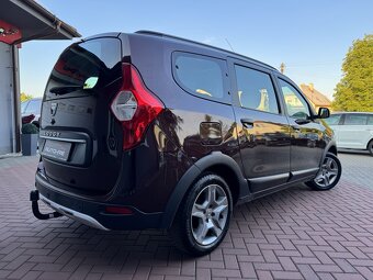 Dacia Lodgy 1.6i Stepway Navi Klima Tempomat Bluetooth 7Míst - 2