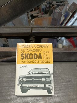 Díly škoda favorit,120 nebo tak - 2