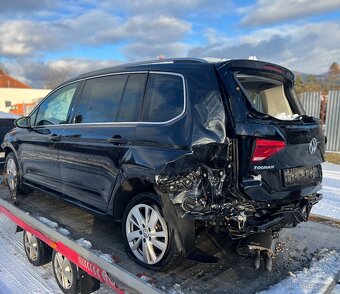 Dily vw touran 2019 5T 1.5 tsi 110kw - 2