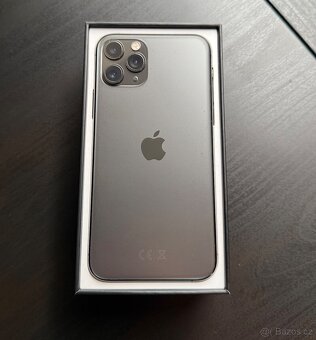 Apple iPhone 11 Pro - 2