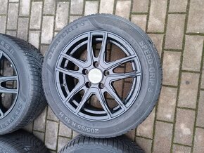 457. Zimní sada pro Hyundai 5x114,3 R16 TPMS - 2