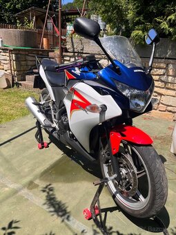 Honda cbr 250r - 2