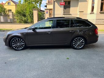 Škoda Octavia Laurin&Klement - 2