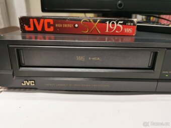 JVC HR-1520A--včetně dálky - 2