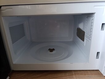Mikrovlnná trouba Beko MOC 20100 W - 700W - 2
