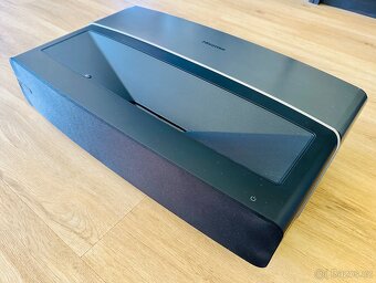 Hisense 4K Projektor 100L5F / Laser TV / Optický panel 100' - 2