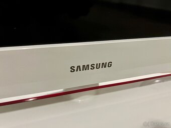 TELEVIZE: Samsung 40” (úhlopříčka 102cm) - 2