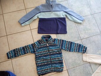 Mikina, svetr - vel. 110/116 - 2