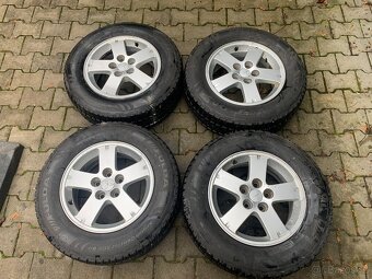 Mitsubishi 16" zimní - 2