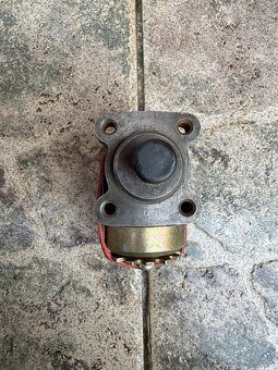 Nový brzdový váleček RENAK asi Multicar / Barkas - 2