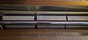 Piano Rösler - Petrof - Dub - 2