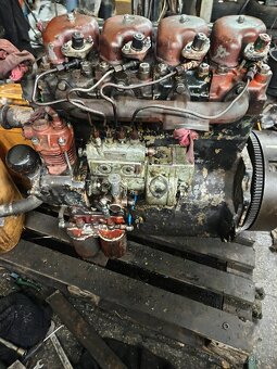 Prodám motor Zetor 4001 4011 - 2