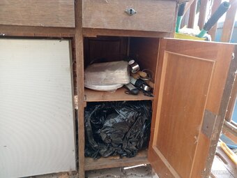 Psací stůl 100x71cm - 2