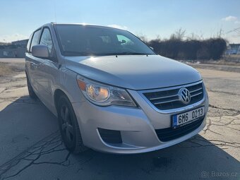 Chrysler voyager/volkswagen routan - 2