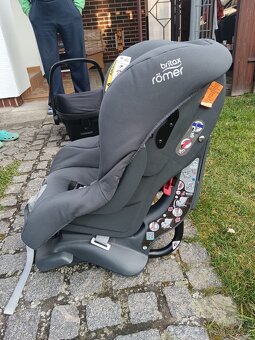 Autosedačka britax römer - 2