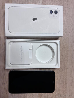iPhone 11 128GB - 2