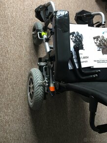Elektrický invalidní vozík Rascal P200 - 2